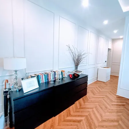 Noa's Apartment